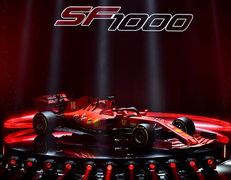 A Reggio Emilia, presso il Teatro Municipale Romolo Valli, è stata presentata la nuova Ferrari SF1000 che correrà nella stagione 2020 di F1.