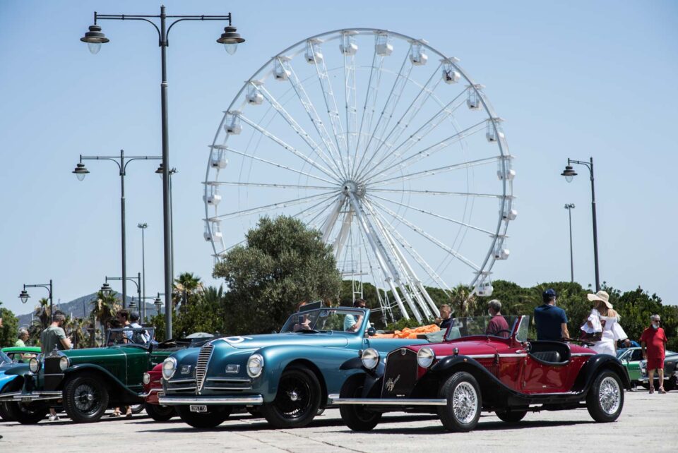 Poltu Quatu Classic, il concorso d'eleganza più glamour dell'estate torna, dal 2 al 4 luglio prossimo, ad emozionare appassionati ed amatori.