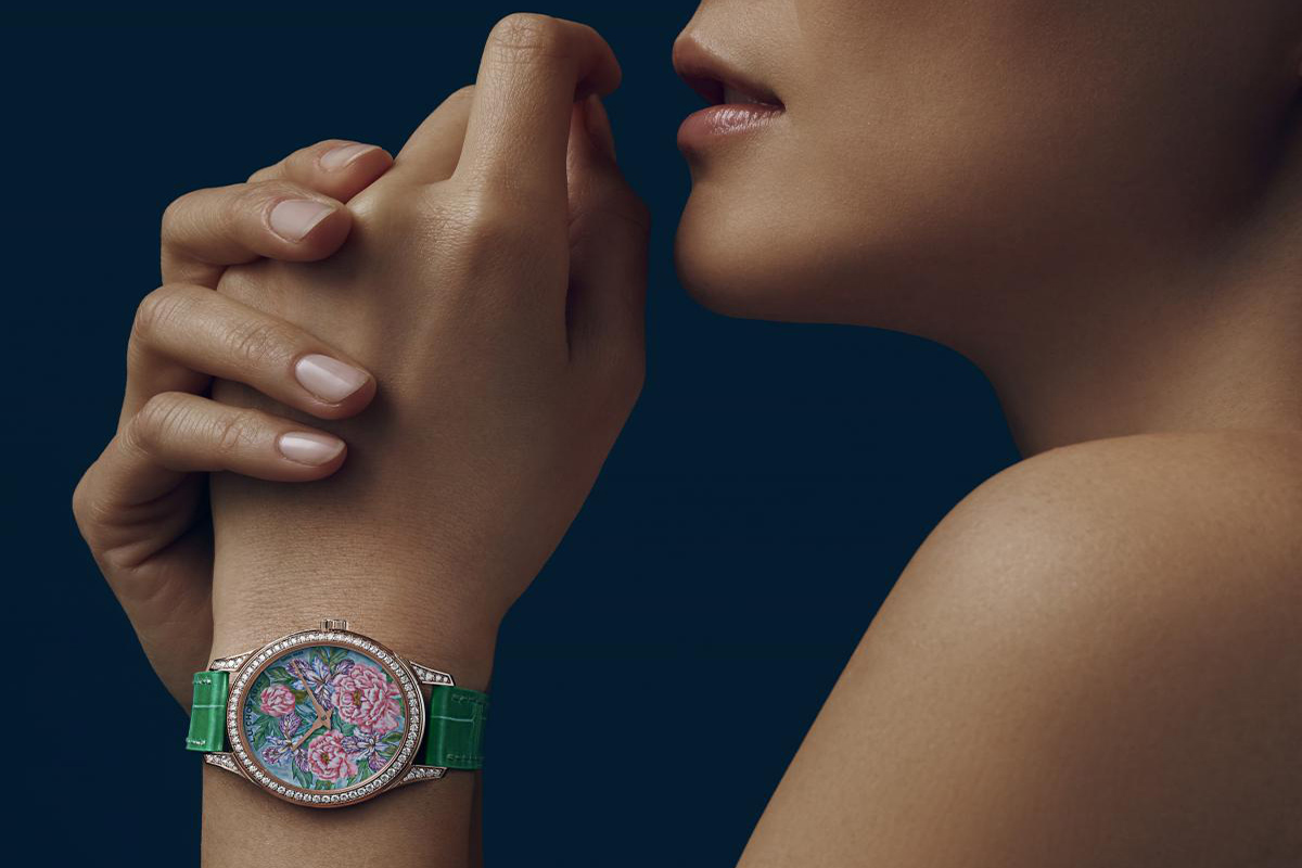 Gli orologi femminili, protagonisti più che mai al Watches & Wonder 2021, costituiscono dei veri e propri capolavori di alta orologeria.