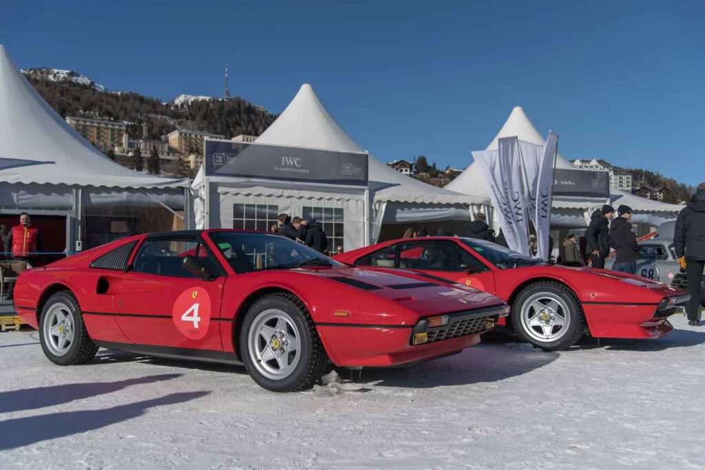 The I.C.E. 2023, il concorso di eleganza più originale e atteso dell'Engadina , torna a St. Moritz e con lui tornano le auto classiche su quello che ormai è noto come il lago più celebre delle Alpi Svizzere. 