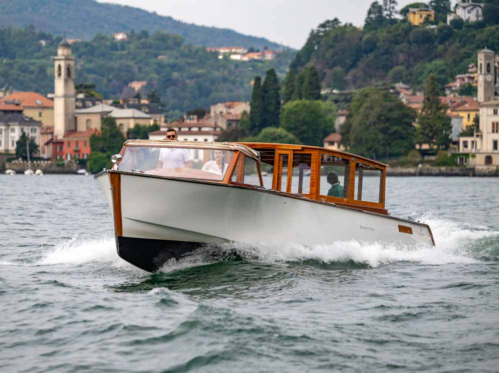 Vaporina del cantiere Ernesto Riva al raduno Villa d'Este Electric Yachting 2023 Villa d’Este, Photo credit © Blue Passion Photo