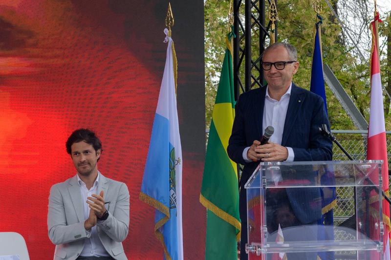 le autorità durante il ricordo di Ayrton Senna e Roland Ratzenberger ad Imola