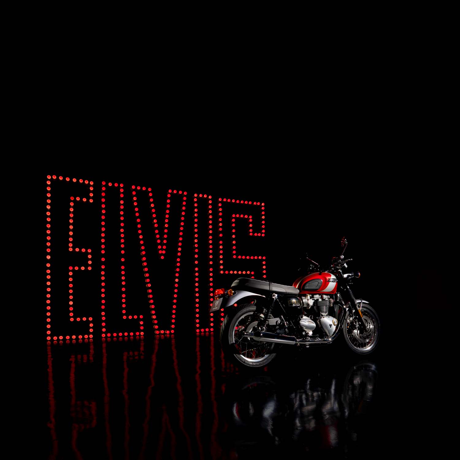 Bonneville T120 Elvis, la Triumph dedicata al Re del Rock