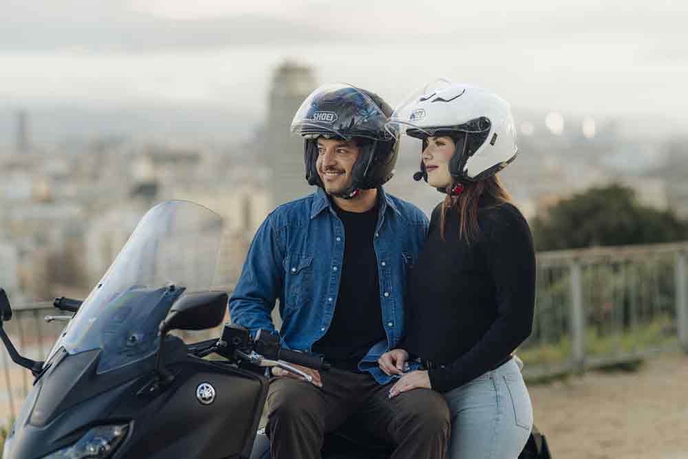 Nuovo casco Shoei J-Cruise 3 comfort per il motociclista