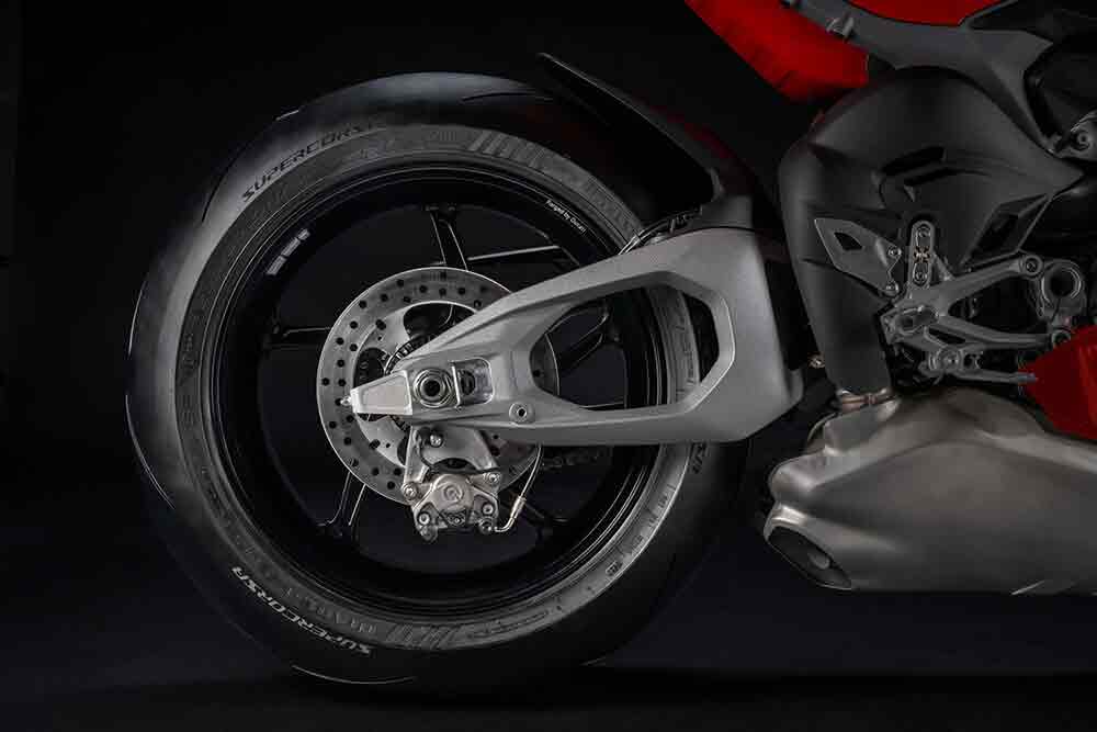 Presentazione della Nuova Ducati Panigale V4S 