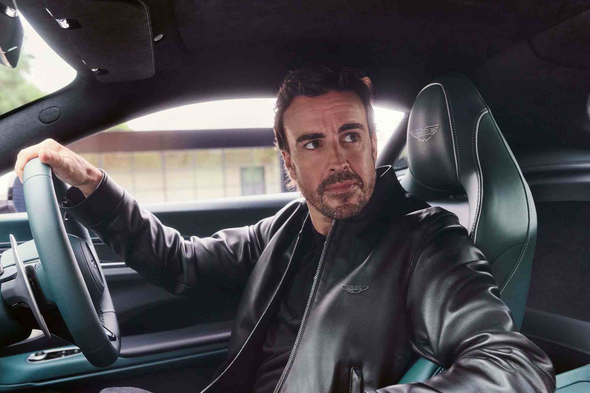 Boss x Aston Martin: stile da F1 con il testimonial Fernando Alonso