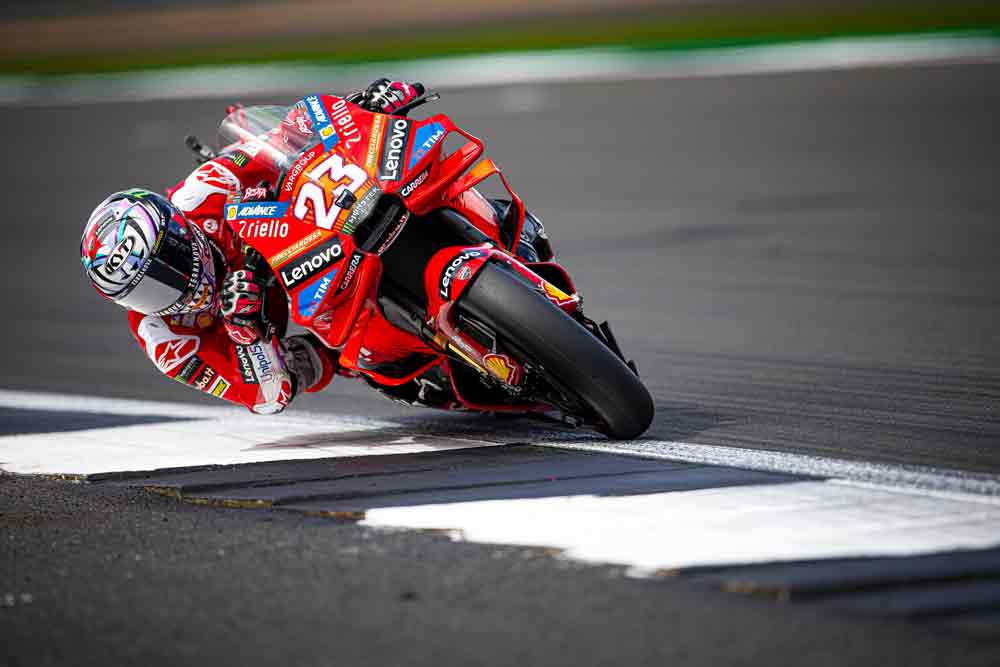 Bastianini conquista Silverstone