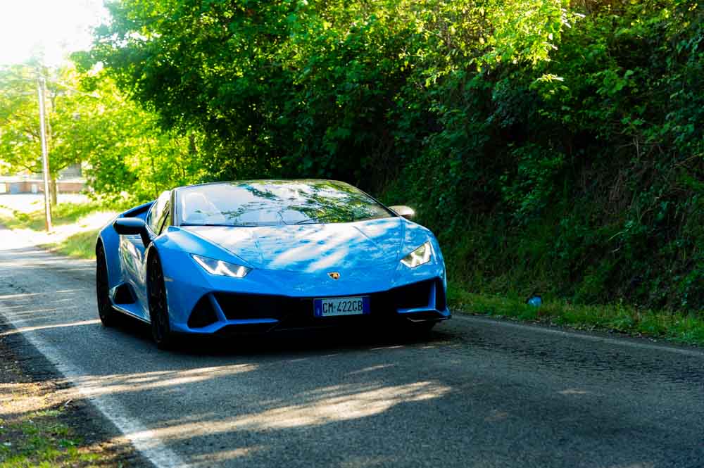 Lamborghini Huracán Spyder test drive al Nürburgring: la danza della supercar