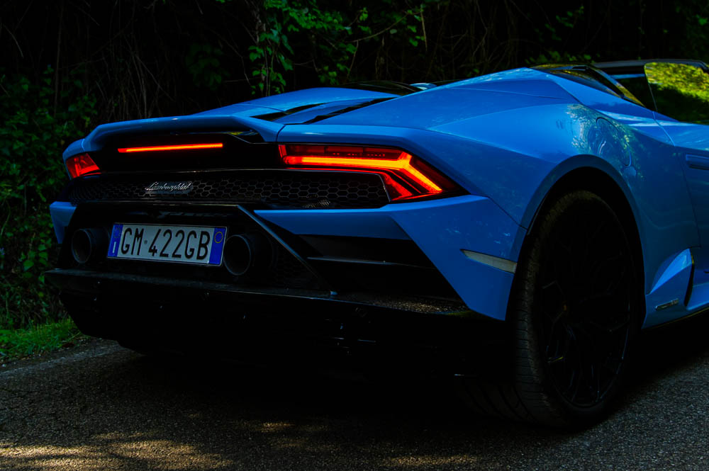 Lamborghini Huracán Spyder test drive al Nürburgring: la danza della supercar