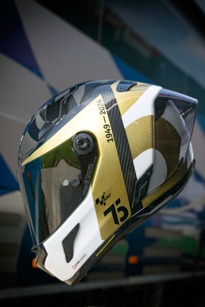 Il casco Nolan per il 75° anniversario del MotoGP