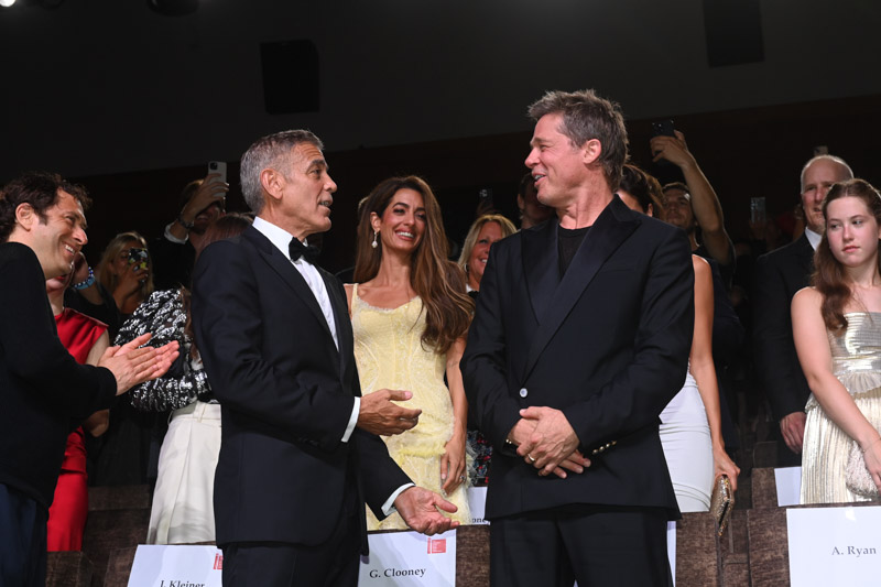 Lo stile di George Clooney e Brad Pitt al Festival del Cinema di Venezia