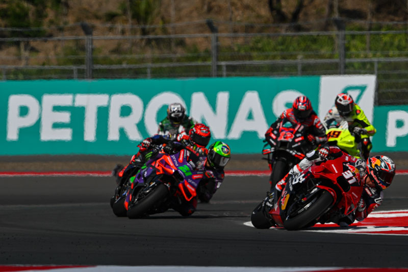 Martin vince il GP di Indonesia una vittoria tra cadute e colpi di scena