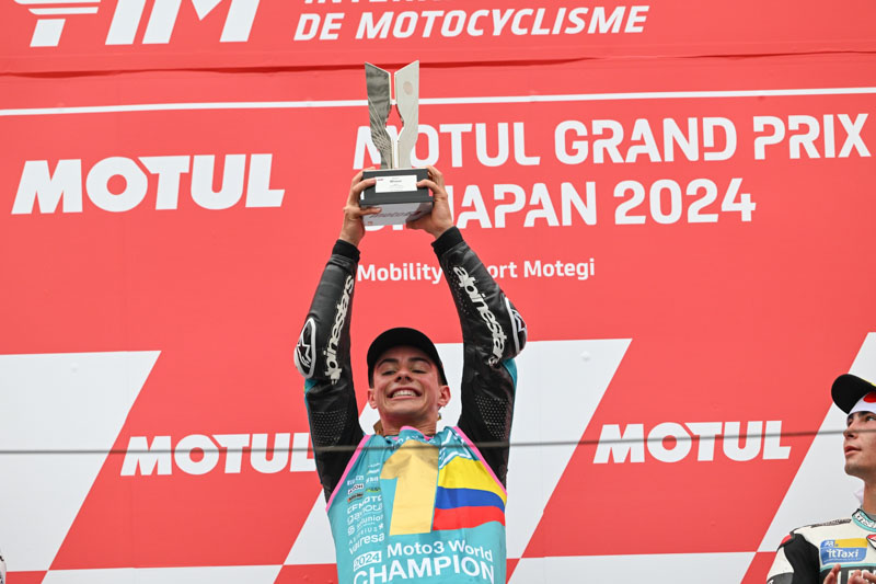 David Alonso il giovane pilota colombiano vince il campionato di Moto3