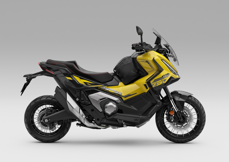 Honda X-ADV 2025 il due ruote rivoluziona l'avventura urbana