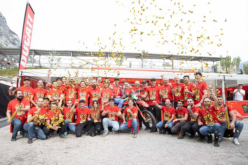 La vittoria di Ducati nel Motocross un debutto trionfale nel Campionato Italiano