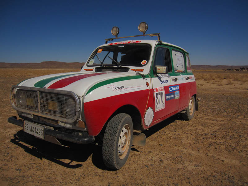 Renault 4 il simbolo di libertà dal passato al futuro