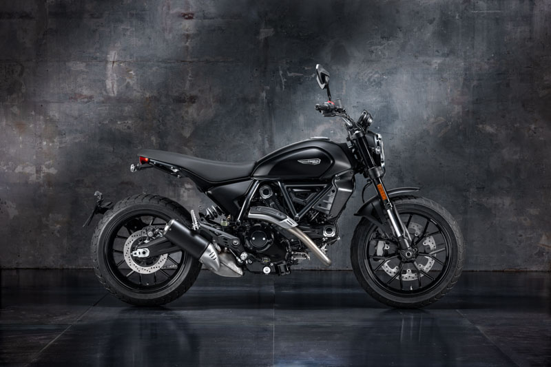 Scrambler Ducati svelati i nuovi modelli Iron Dark e Full Throttle