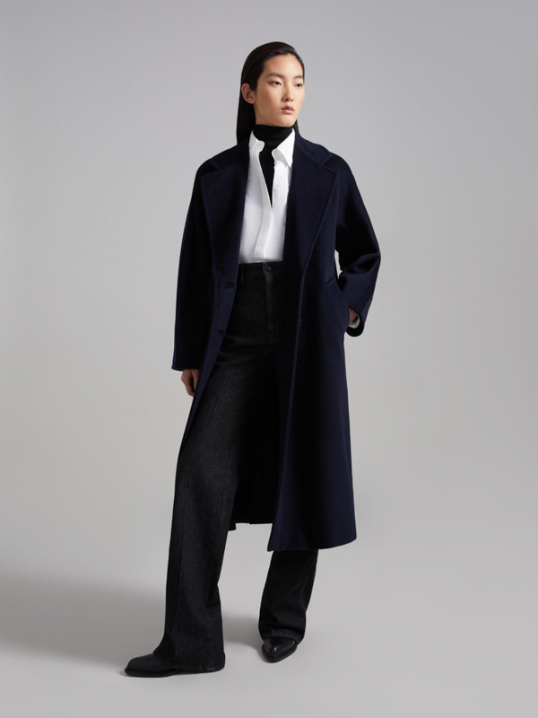 Cappotto donna blu i must-have per l’AI 2024