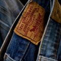 Jeans Levi's del 1880 ritrovati e venduti all'asta ad un prezzo record