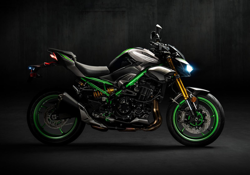 Nuova Kawasaki Z900 SE tecnologia e prestazioni incredibili