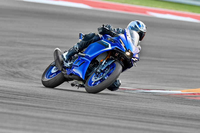 Yamaha R3 2025 la nuova generazione della supersport