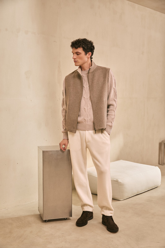 Cruciani Cashmere l’eleganza di Urban Authenticity A/I 25