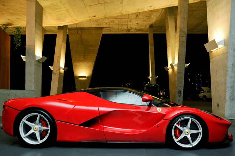 LaFerrari il capolavoro ibrido di Maranello