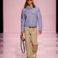 Louis Vuitton Uomo A I 2026 Pharrell Williams ruba la scena alla Paris Fashion Week