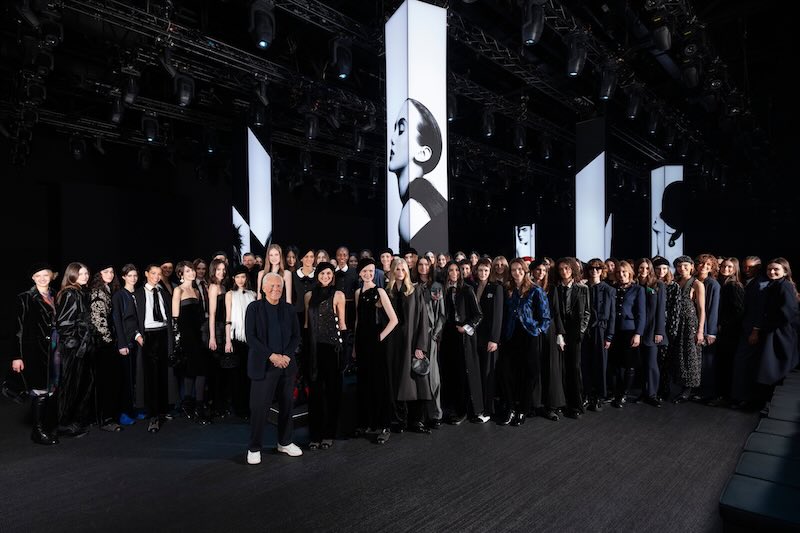 Emporio Armani Autunno Inverno 2025-26 la moda è un gioco di stile