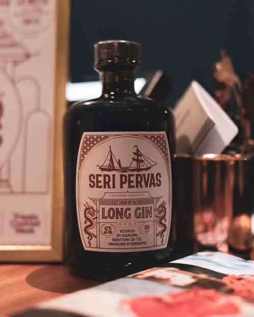 Long Gin Seri Pervas un viaggio sensoriale tra Oriente e Occidente