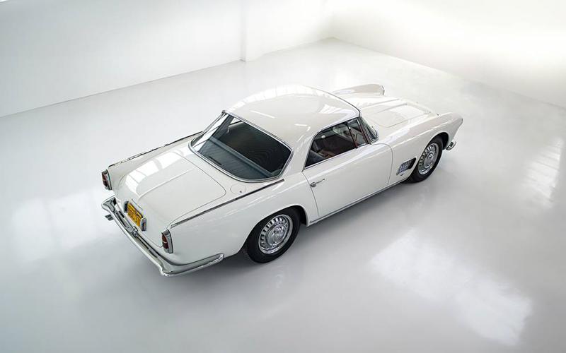 Touring Superleggera presenta Dodge Maserati 3500 GT